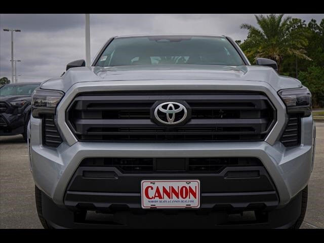2024 Toyota Tacoma SR photo 2