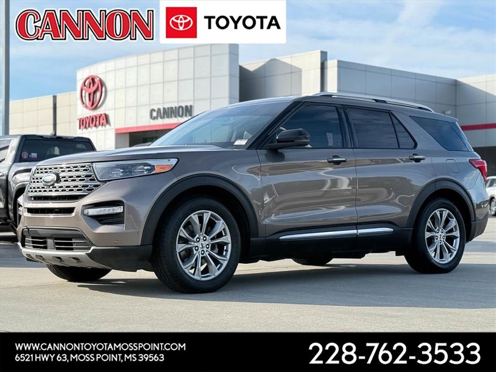 2021 Ford Explorer Limited's photo