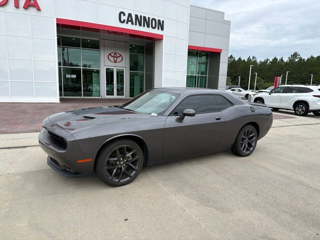 Used 2022 Dodge Challenger SXT Coupe