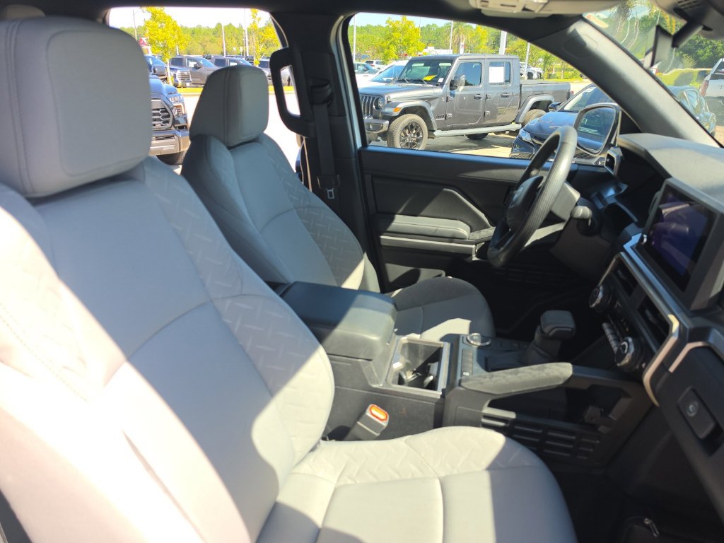Used 2025 Toyota Tacoma SR5 Truck