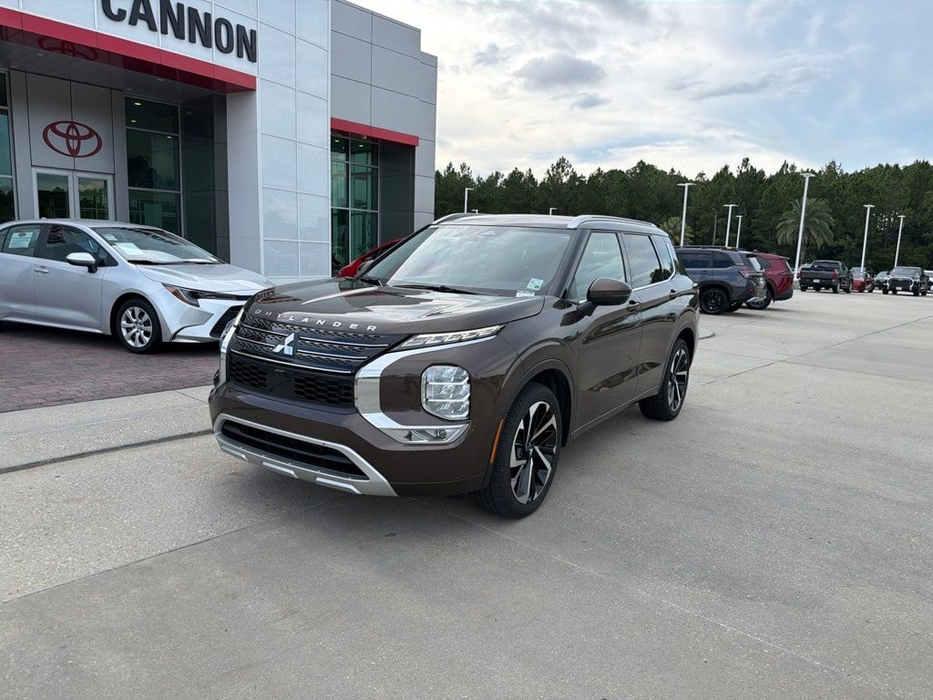 Used 2024 Mitsubishi Outlander SEL SUV