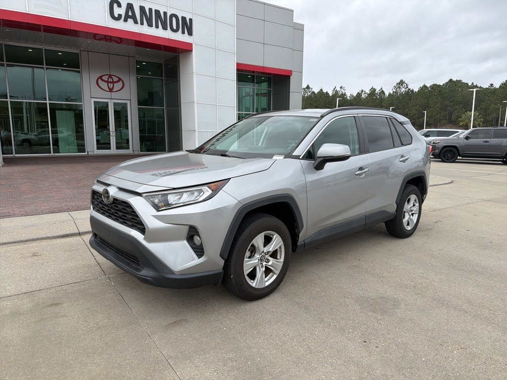 Used 2021 Toyota RAV4 XLE SUV