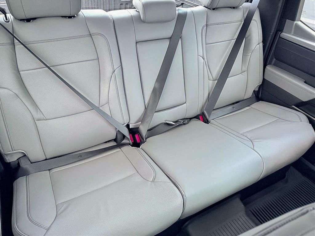 2026 Toyota Tundra Limited - Photo 10