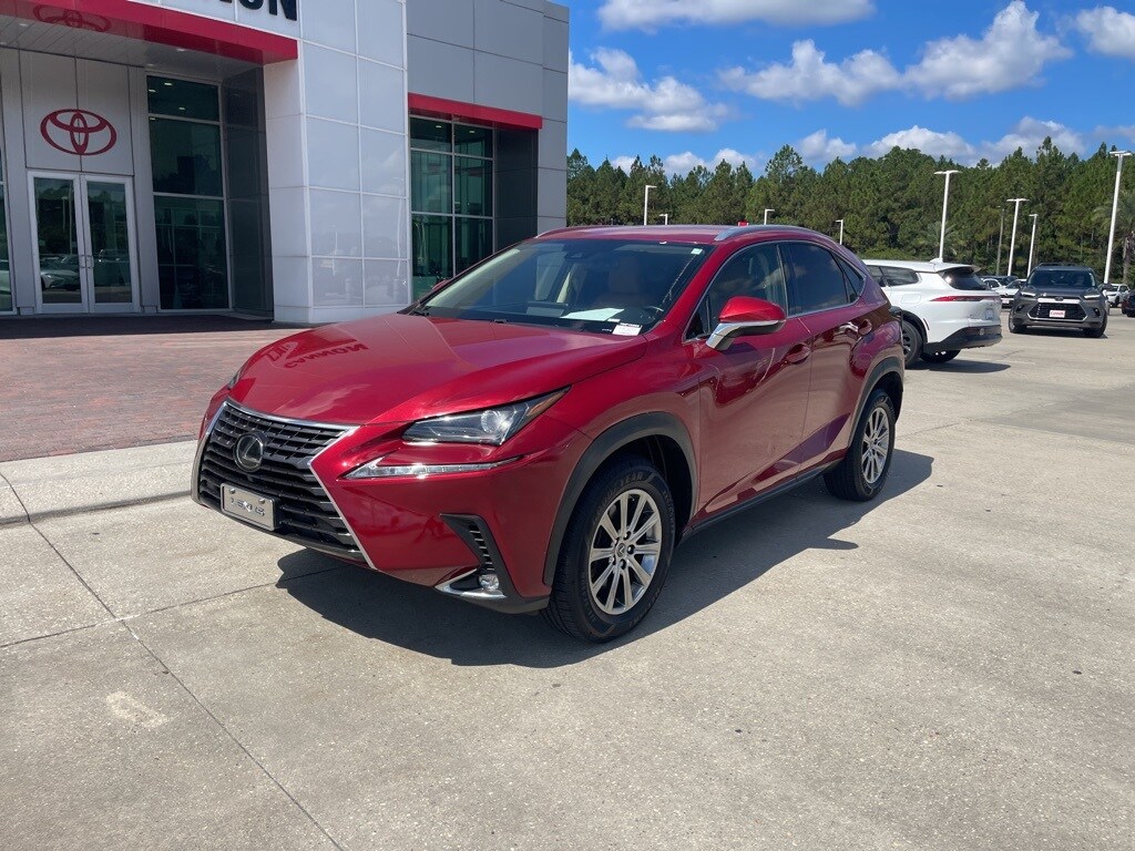 2020 Lexus NX 300 photo 2