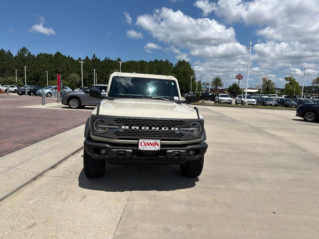 Used 2025 Ford Bronco Badlands SUV