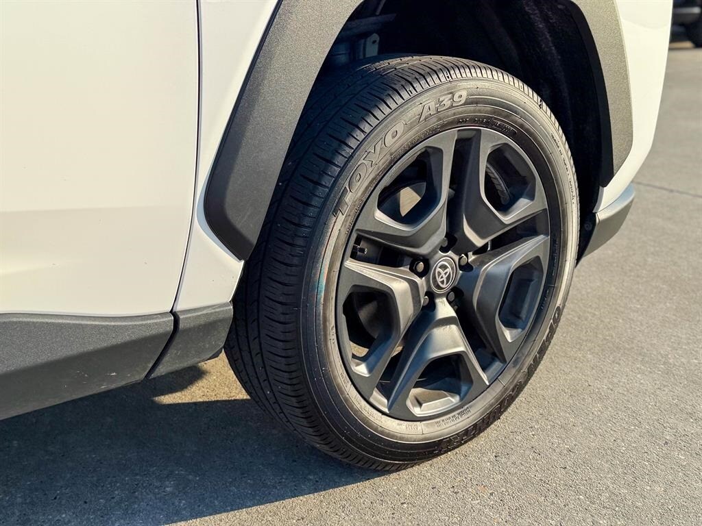 2024 Toyota RAV4 Adventure photo 2