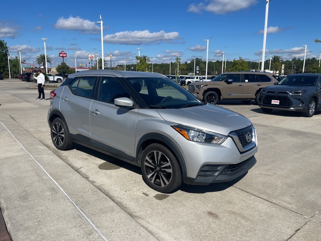 Used 2019 Nissan Kicks SV SUV