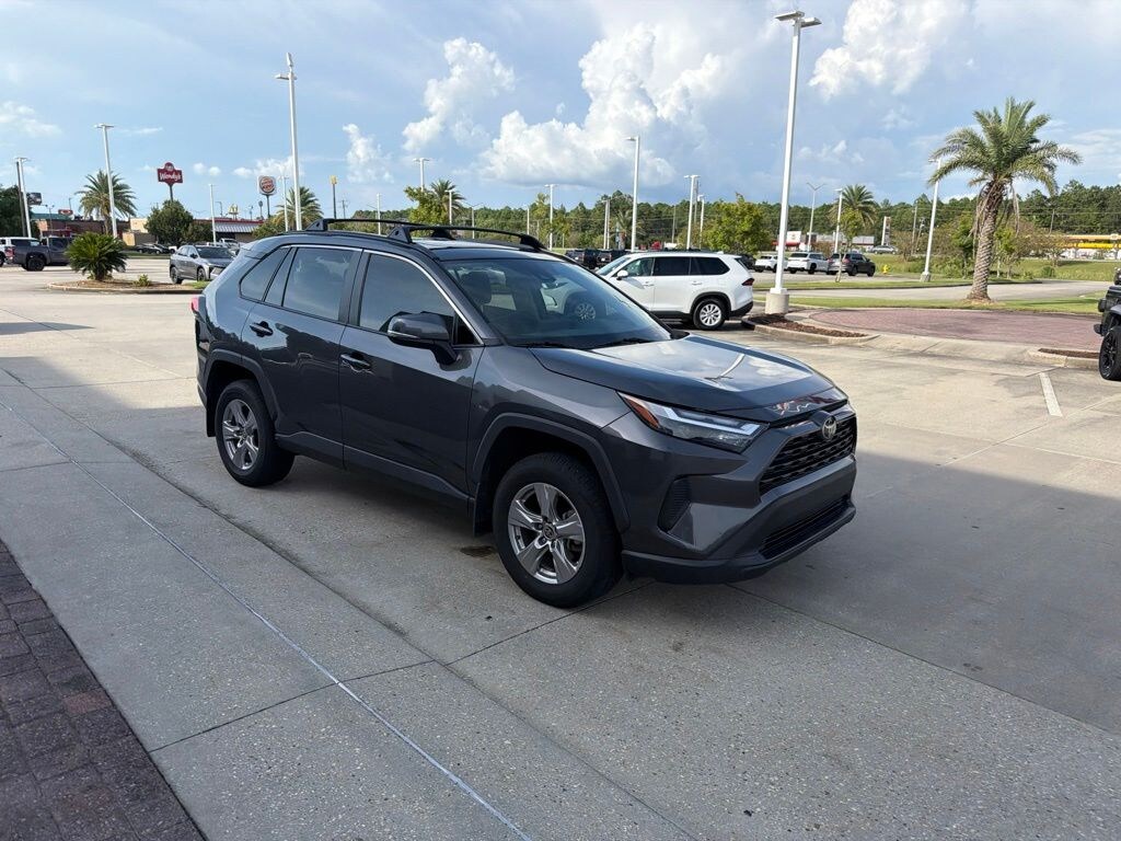 Used 2022 Toyota RAV4 XLE SUV