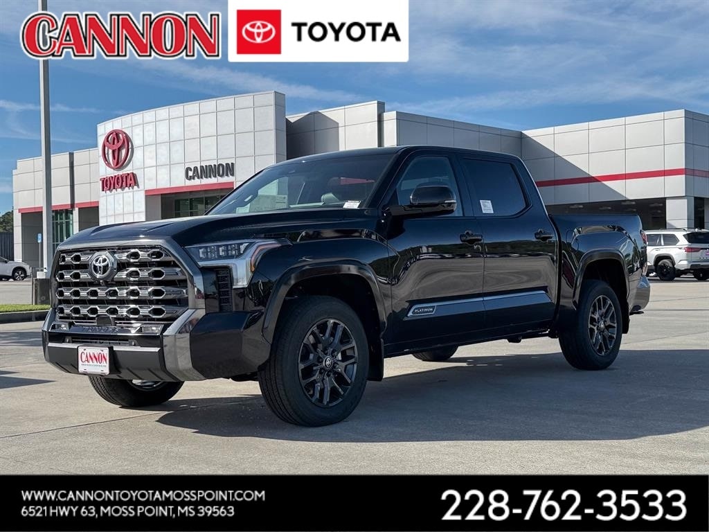 2026 Toyota Tundra Platinum's photo