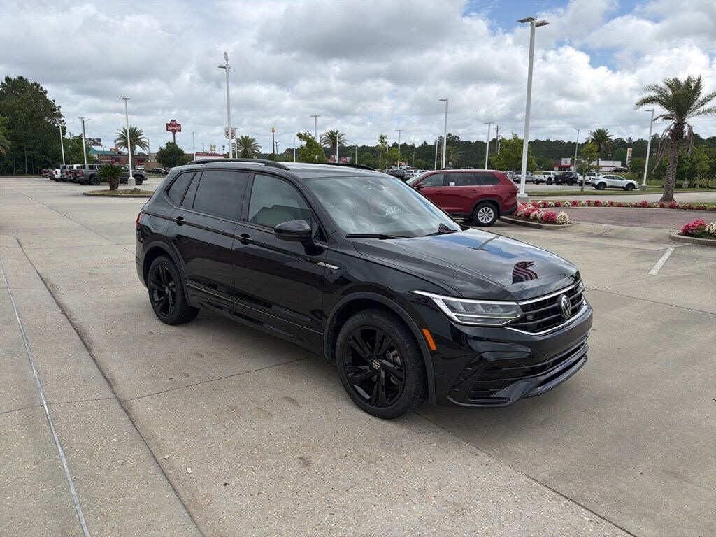 Used 2024 Volkswagen Tiguan 2.0T SE R-Line Black SUV