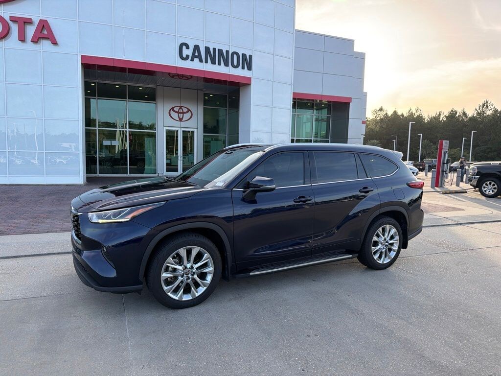 Used 2022 Toyota Highlander Limited SUV