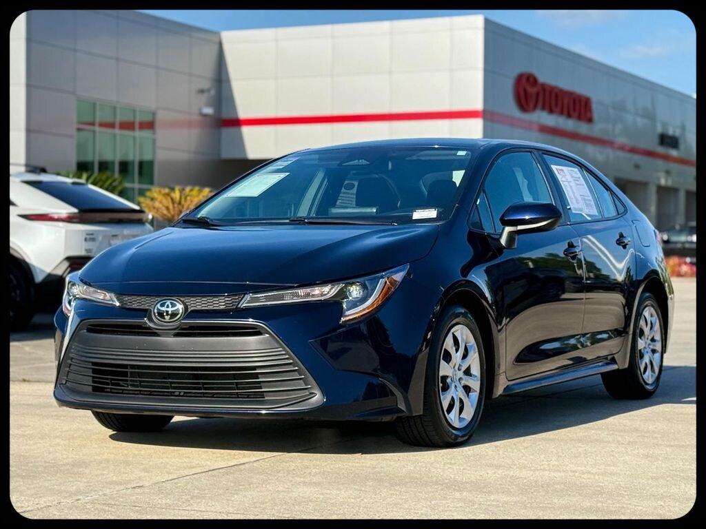Certified 2025 Toyota Corolla LE Sedan
