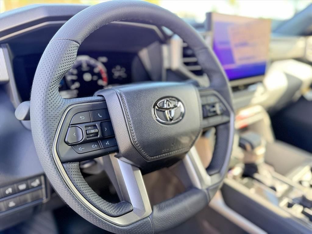 2026 Toyota Tundra Limited - Photo 15