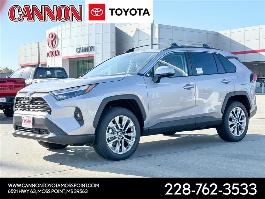 2025 Toyota RAV4 XLE Premium's photo