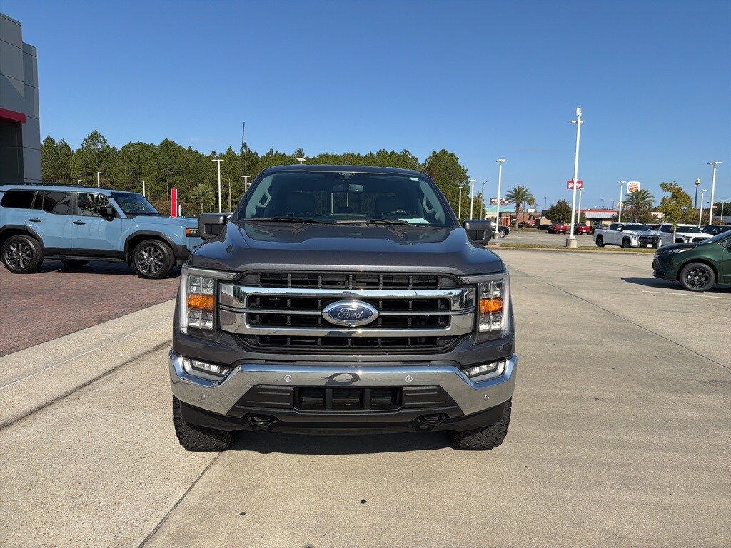 2022 Ford F-150 Lariat photo 2