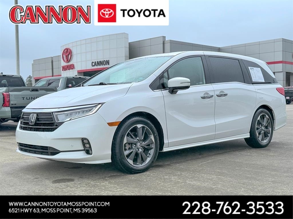 2023 Honda Odyssey Elite's photo
