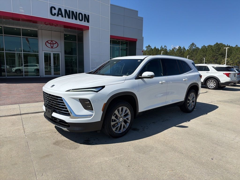 Used 2025 Buick Enclave Preferred SUV