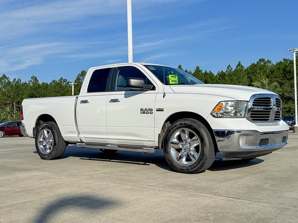 2015 Ram 1500 Big Horn photo 3