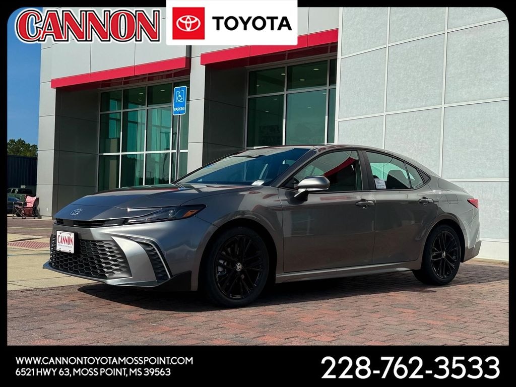 New 2026 Toyota Camry SE Sedan