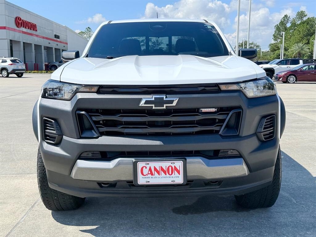 2023 Chevrolet Colorado Trail Boss photo 2