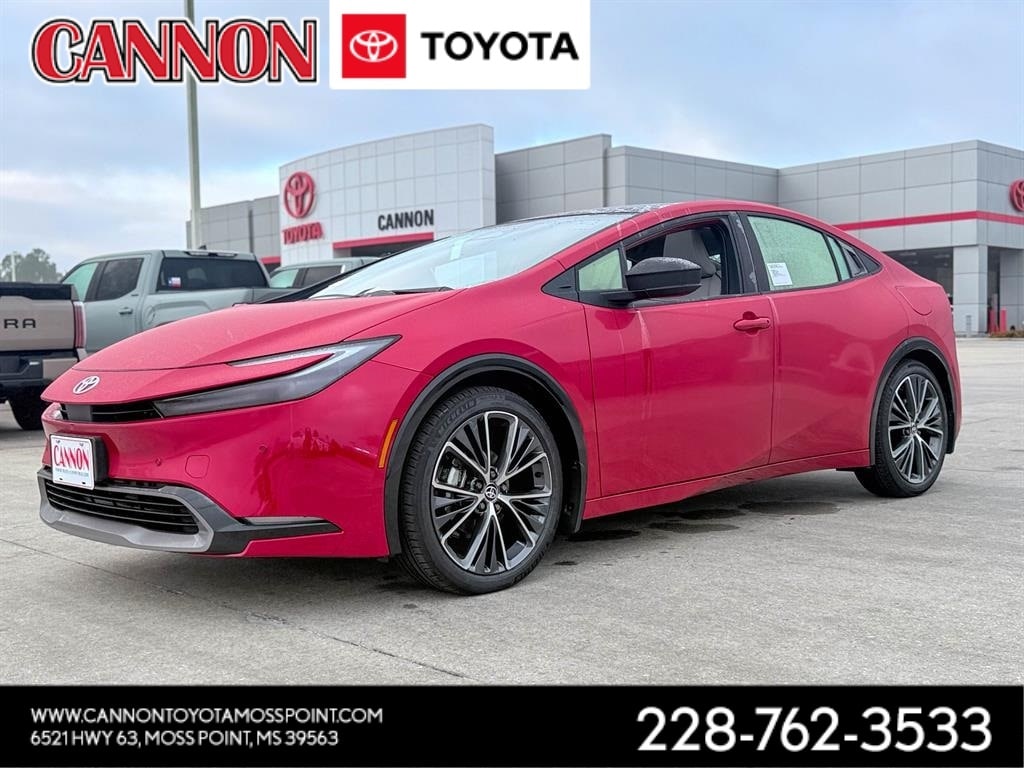 2026 Toyota Prius XLE's photo