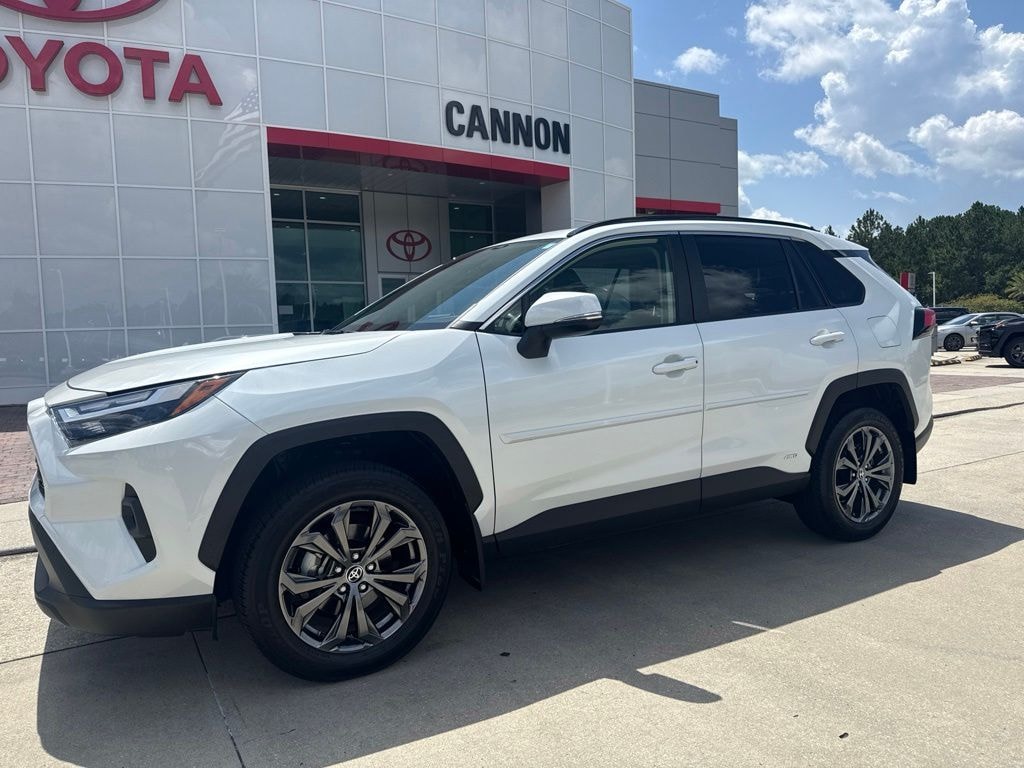 Used 2025 Toyota RAV4 Hybrid XLE Premium SUV