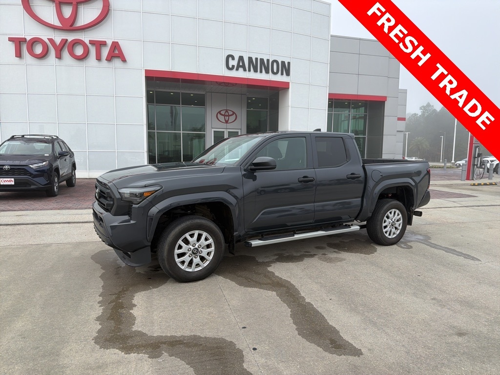 2024 Toyota Tacoma SR's photo