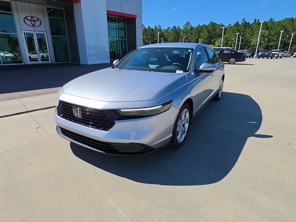 Used 2023 Honda Accord LX Sedan