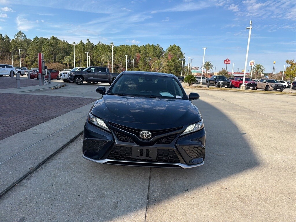 2021 Toyota Camry XSE photo 3