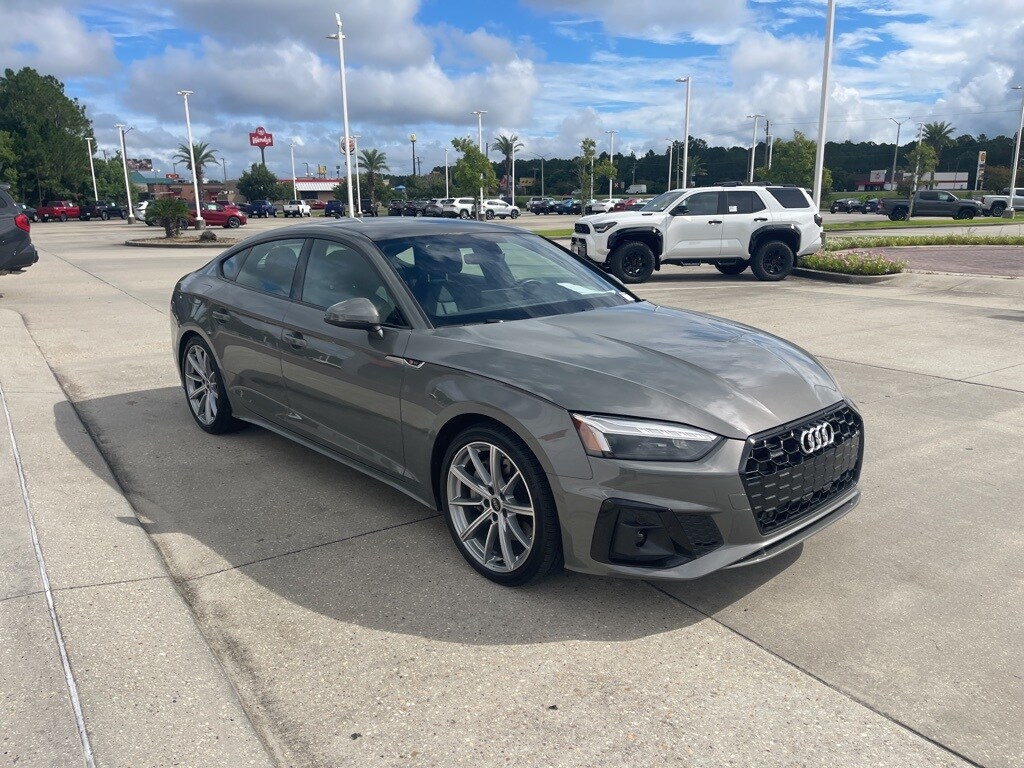 2025 Audi A5 45 S line Premium photo 4