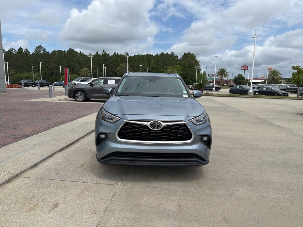 Used 2020 Toyota Highlander XLE SUV