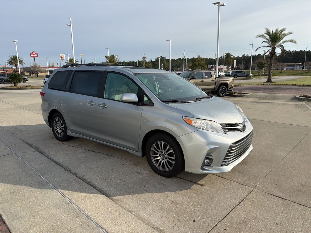 Certified 2020 Toyota Sienna XLE 8 Passenger Van