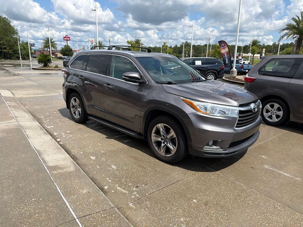 Used 2016 Toyota Highlander Limited SUV