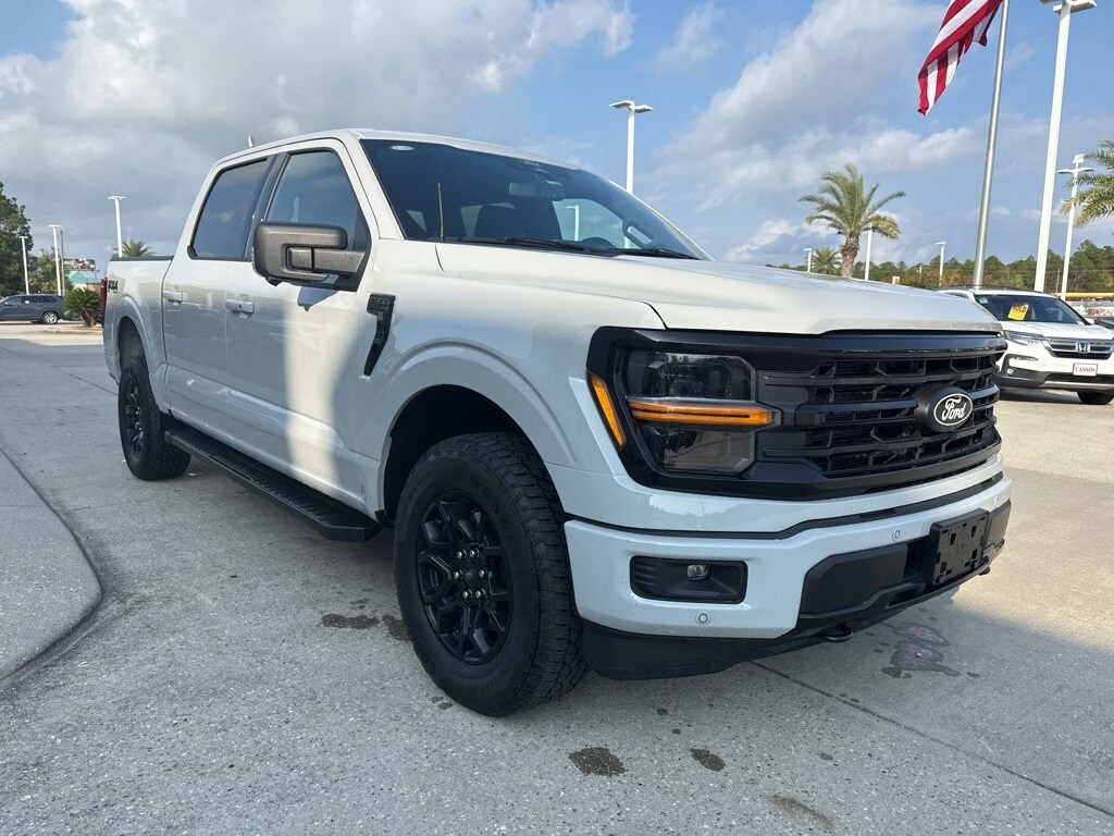 2024 Ford F-150 XLT photo 3