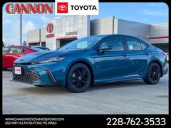 2026 Toyota Camry SE Sedan