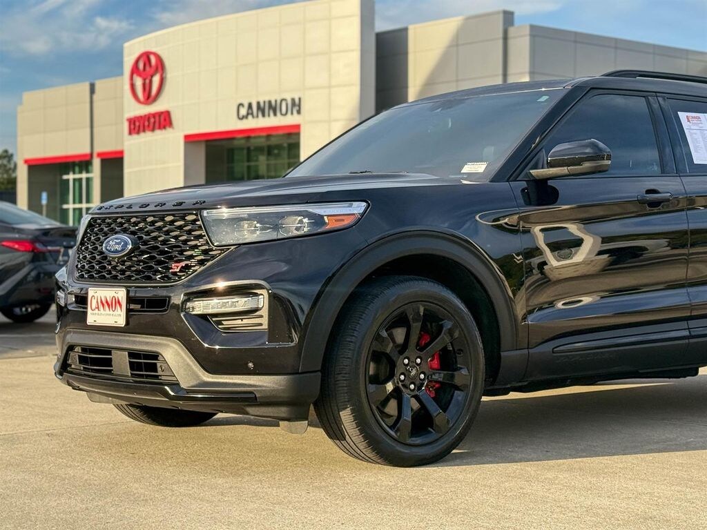 Used 2023 Ford Explorer