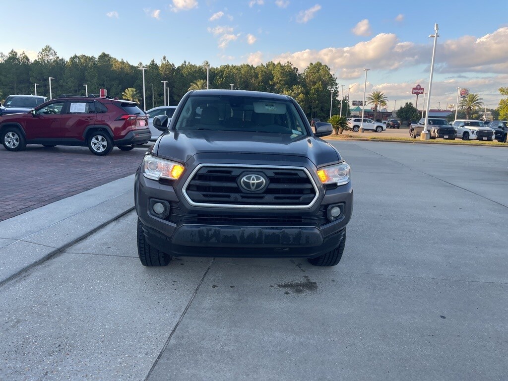 2019 Toyota Tacoma SR5 photo 3