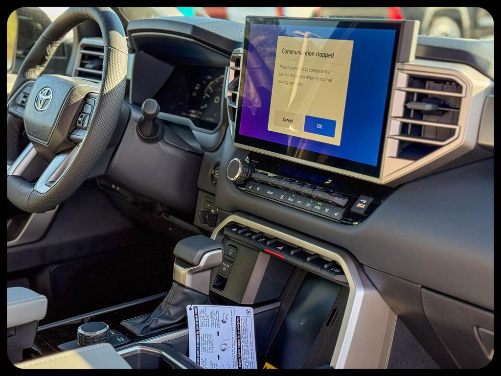 2026 Toyota Tundra Limited - Photo 8