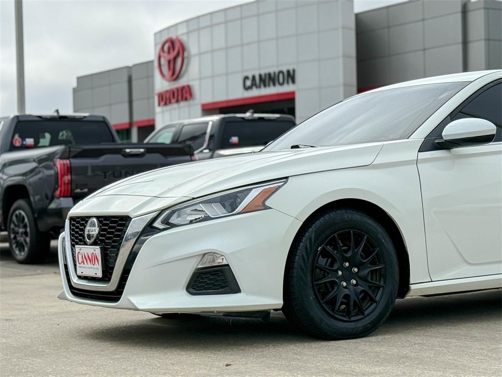 Used 2020 Nissan Altima S with VIN 1N4BL4BV3LC205093 for sale in Jackson, MS