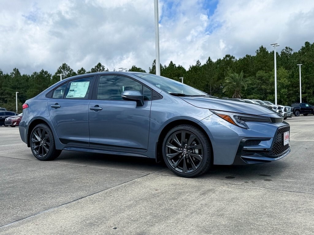 2025 Toyota Corolla SE photo 3