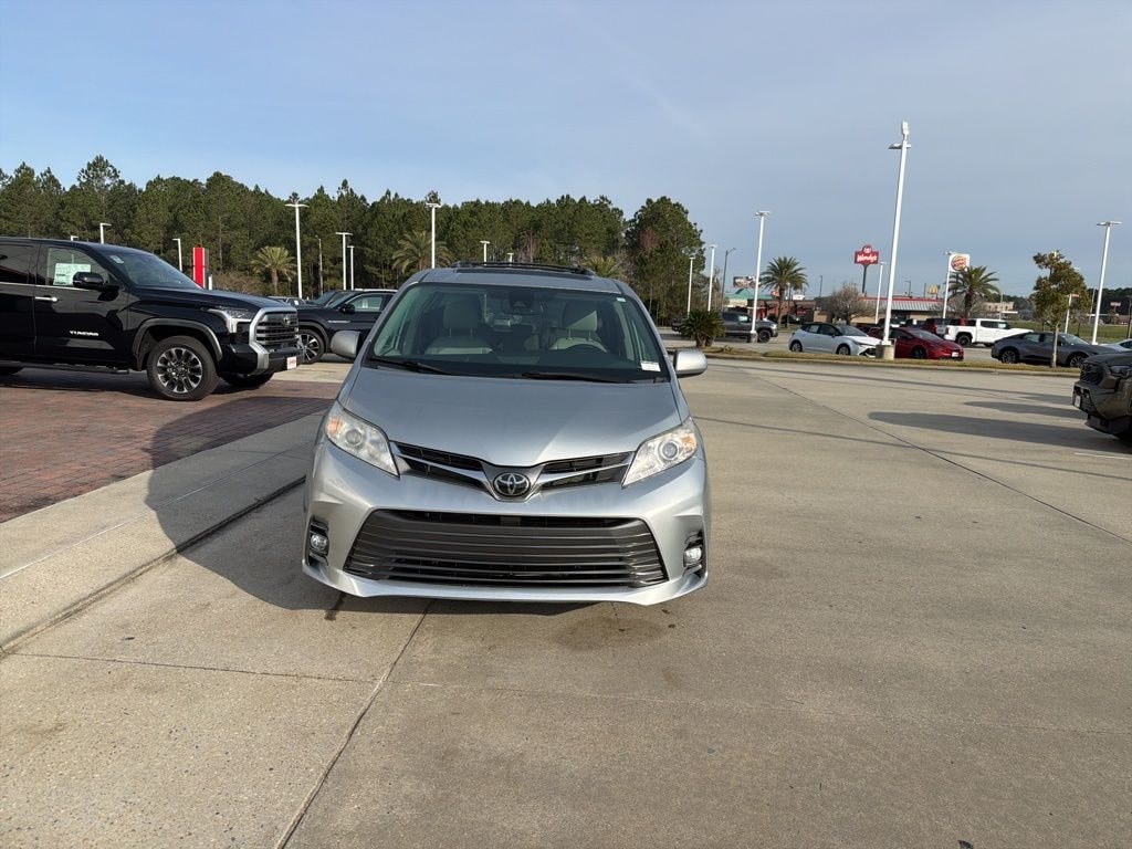 Certified 2020 Toyota Sienna XLE 8 Passenger Van