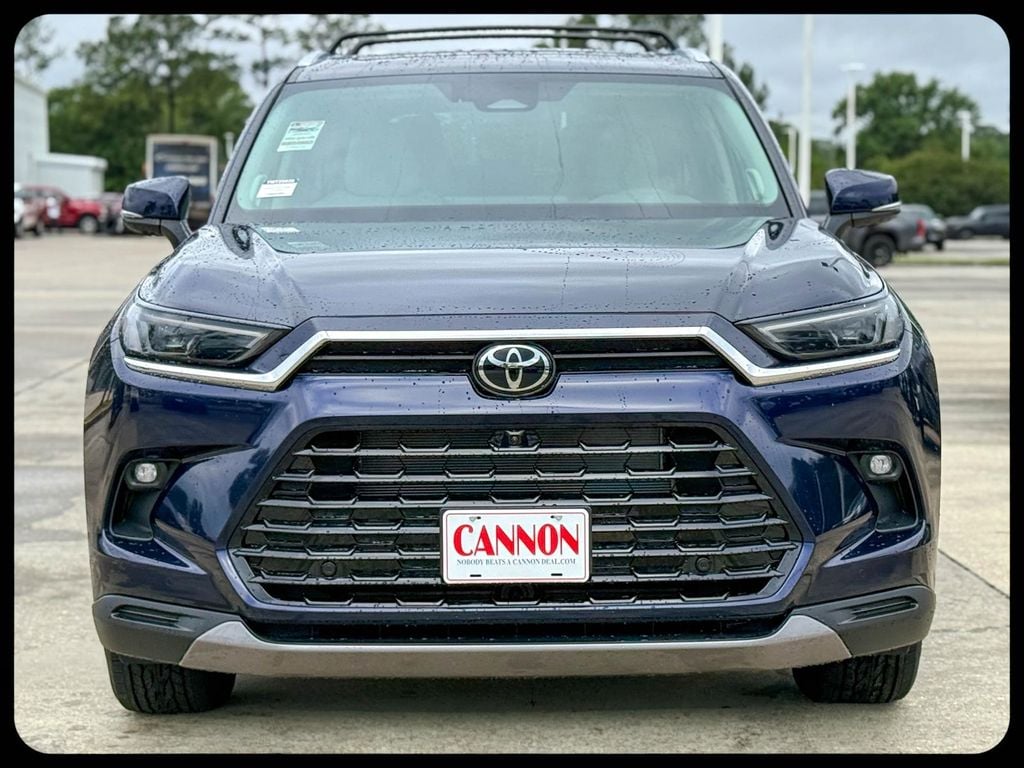 New 2026 Toyota Grand Highlander Hybrid Limited SUV