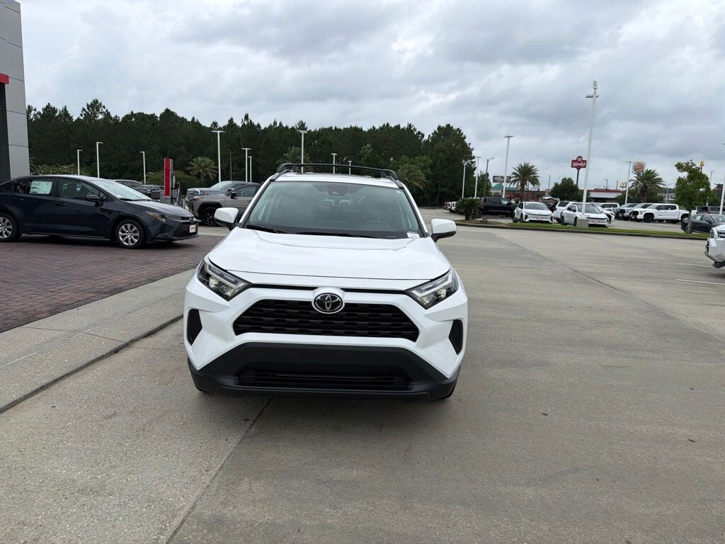 Used 2025 Toyota RAV4 XLE SUV