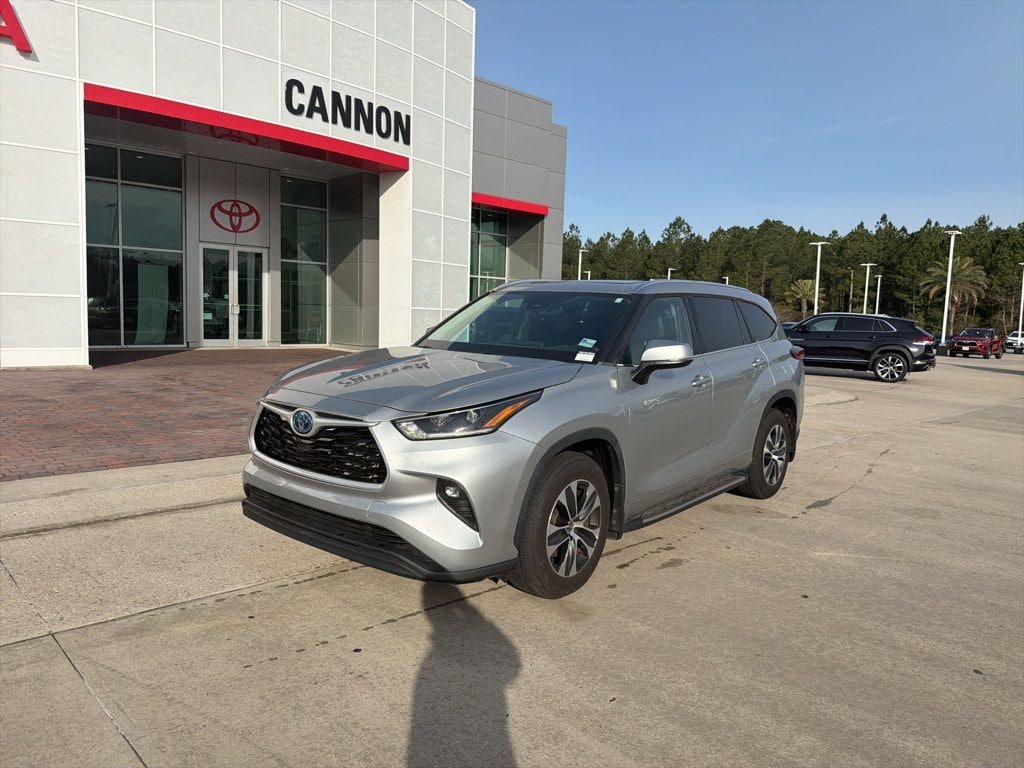 Used 2021 Toyota Highlander Hybrid