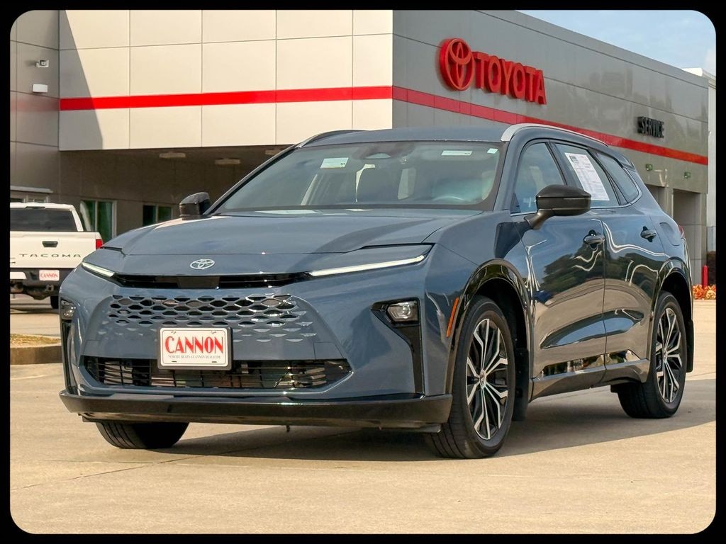 Certified 2025 Toyota Crown Signia XLE SUV