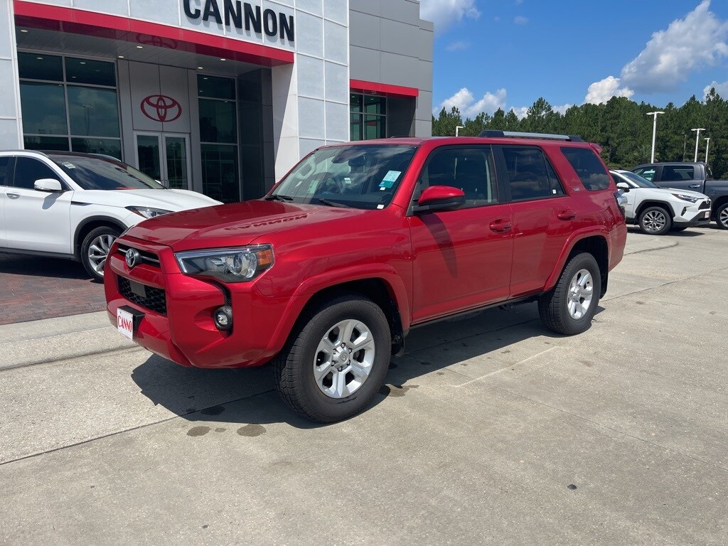 2024 Toyota 4Runner SR5 photo 2