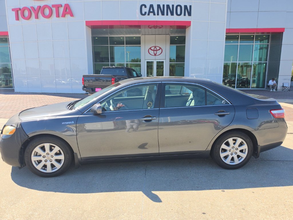  Toyota Camry Hybrid