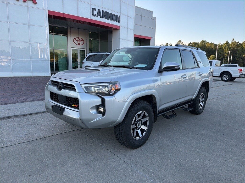 2023 Toyota 4Runner TRD Off-Road Premium photo 2