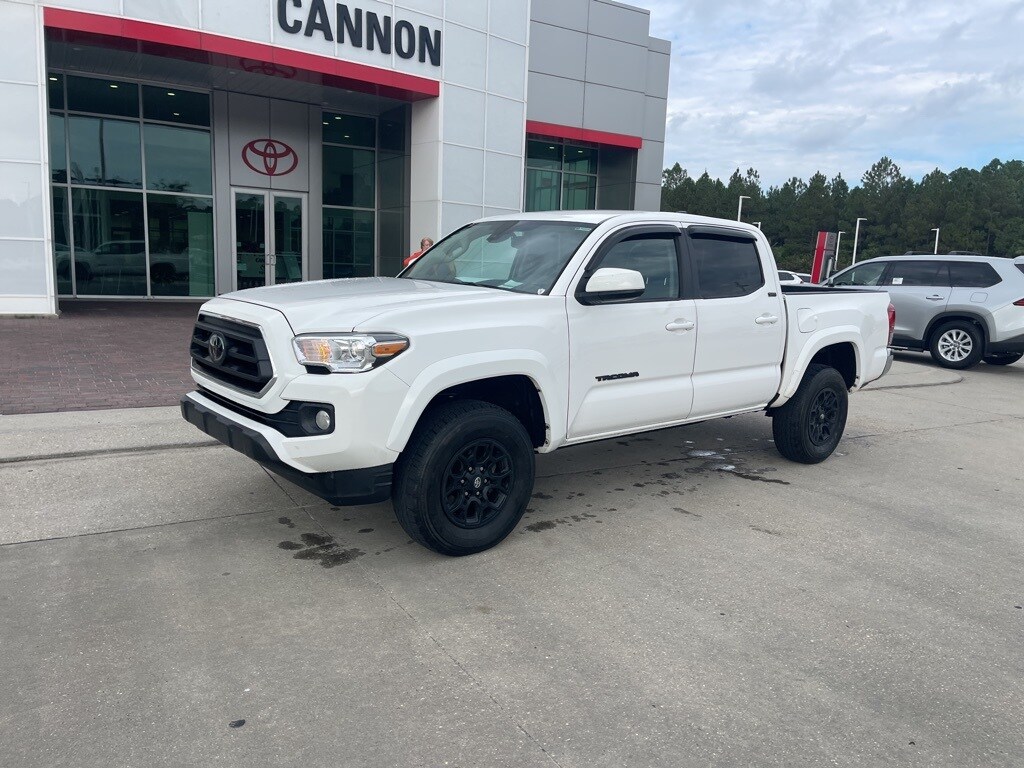 2022 Toyota Tacoma SR5 V6 photo 2