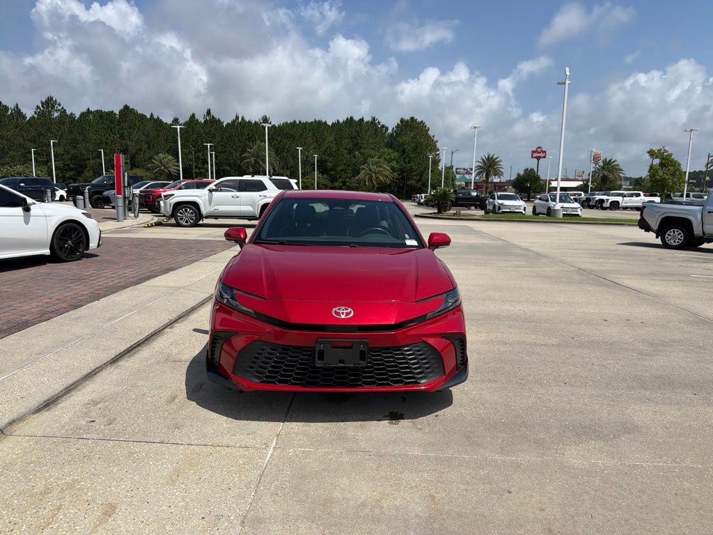 Used 2025 Toyota Camry SE Sedan